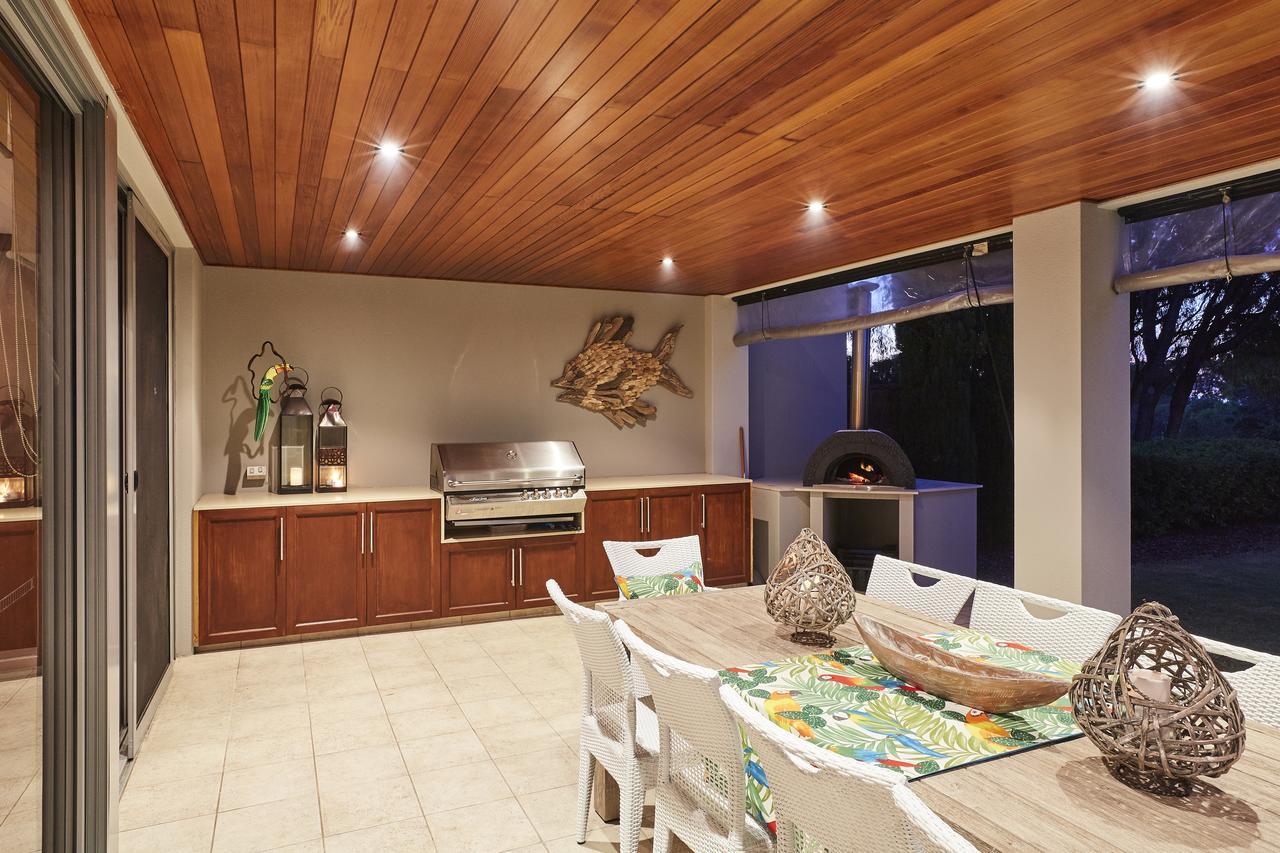The Bay Residence, Marybrook Wa Экстерьер фото